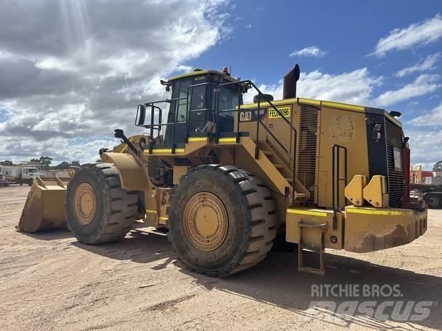 CAT 986K Kolové nakladače