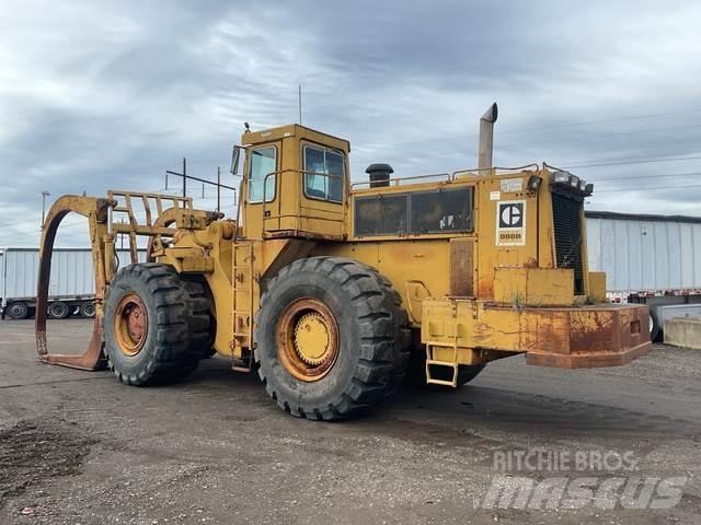 CAT 988B Kolové nakladače
