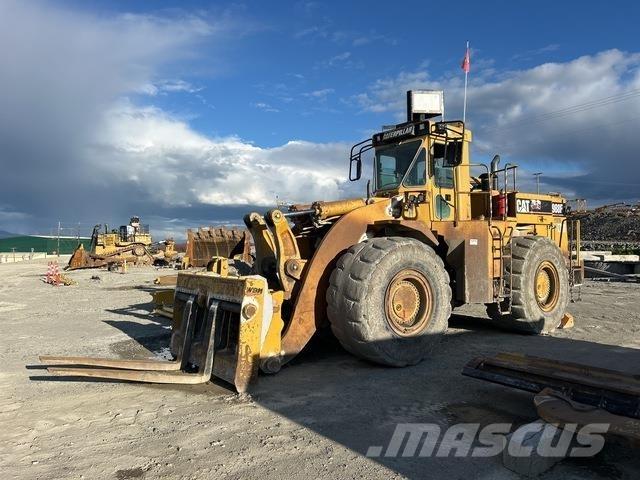 CAT 988F Kolové nakladače