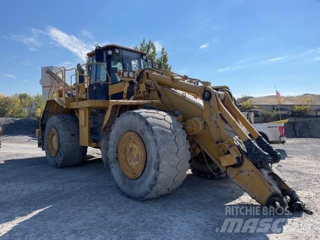 CAT 988H Kolové nakladače
