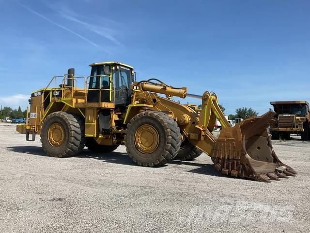CAT 988H Kolové nakladače