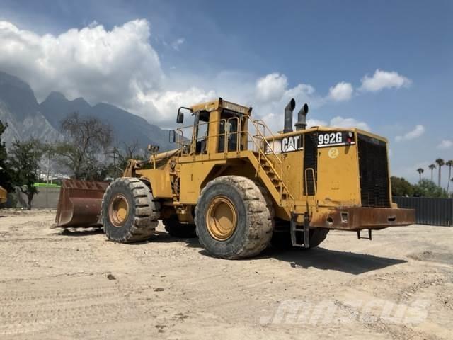 CAT 992G Kolové nakladače