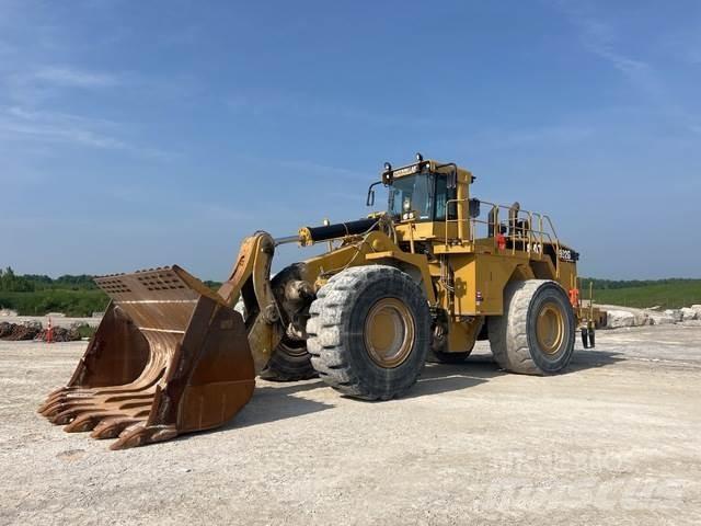CAT 992G Kolové nakladače