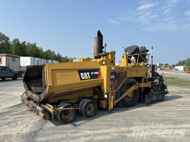CAT AP-1000D Finišery