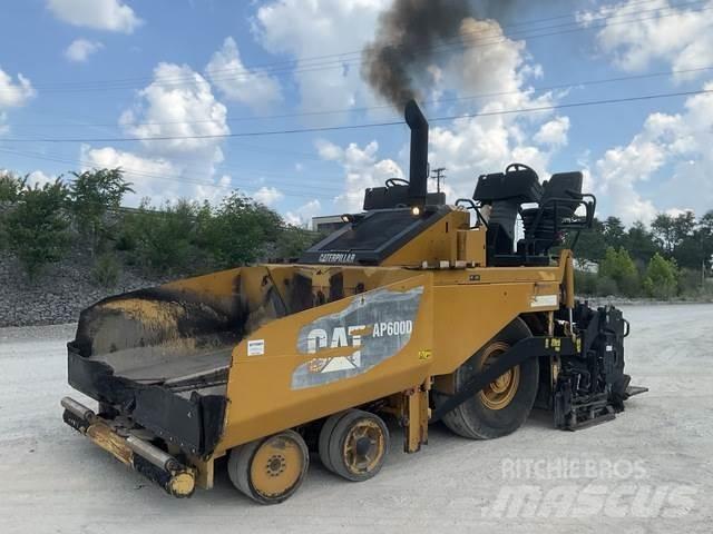 CAT AP-600D Finišery