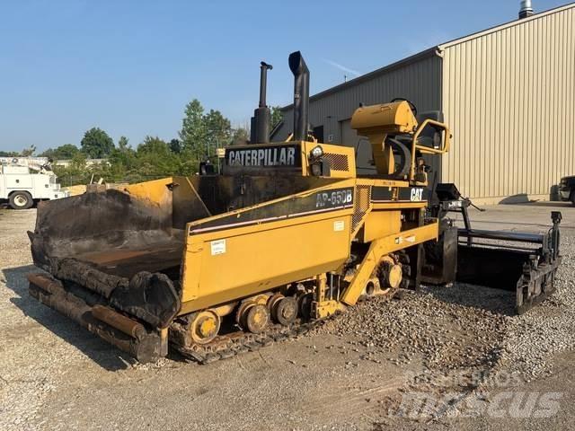 CAT AP-650B Finišery
