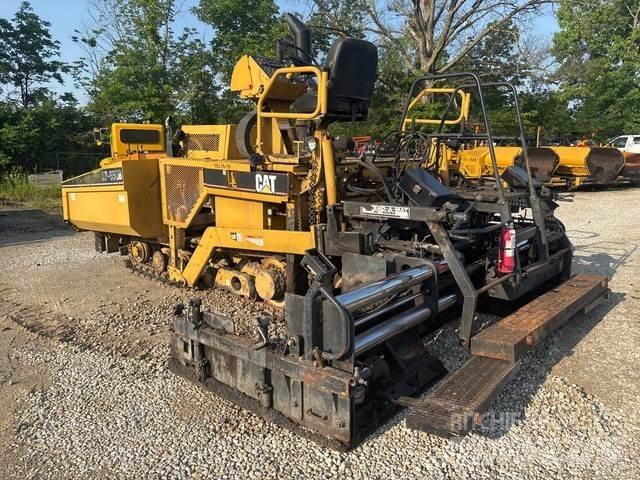 CAT AP-650B Finišery