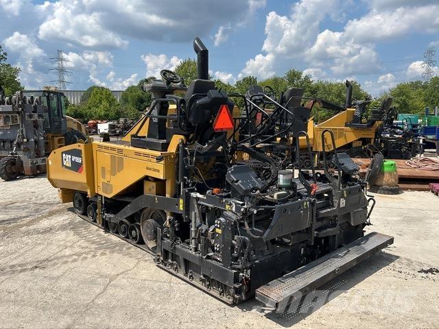CAT AP1055F Finišery