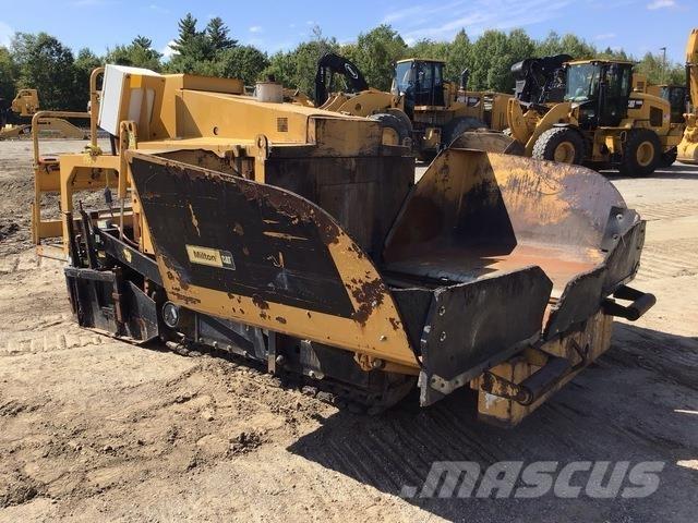 CAT AP255E Finišery