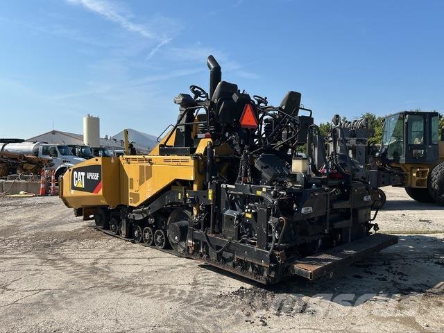 CAT AP655F Finišery
