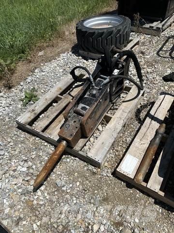 CAT B6 Bourací kladiva / Sbíječky