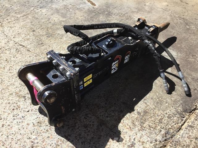 CAT B8 Bourací kladiva / Sbíječky