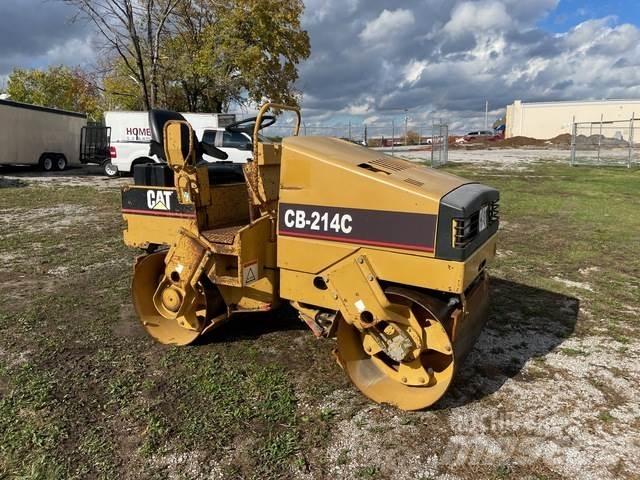 CAT CB-214C Tandemové válce