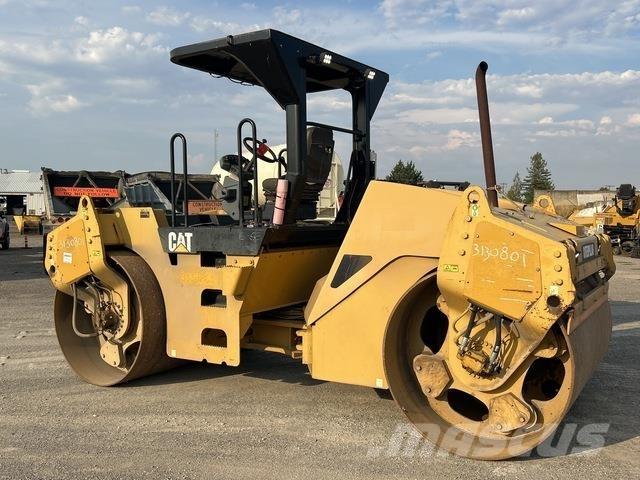 CAT CB-564D Tandemové válce