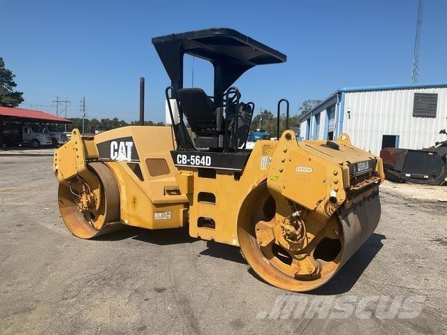 CAT CB-564D Tandemové válce