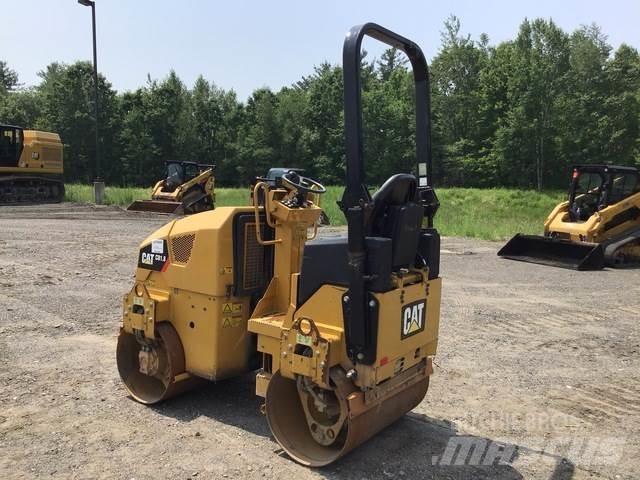 CAT CB1.8 Tandemové válce