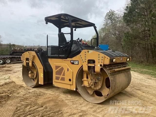CAT CB13 Tandemové válce