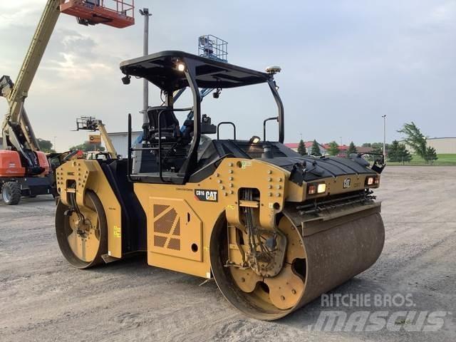 CAT CB16 Tandemové válce