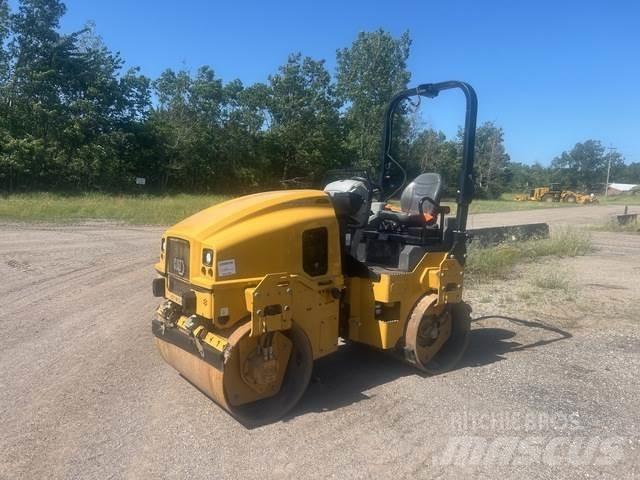 CAT CB2.7 Tandemové válce