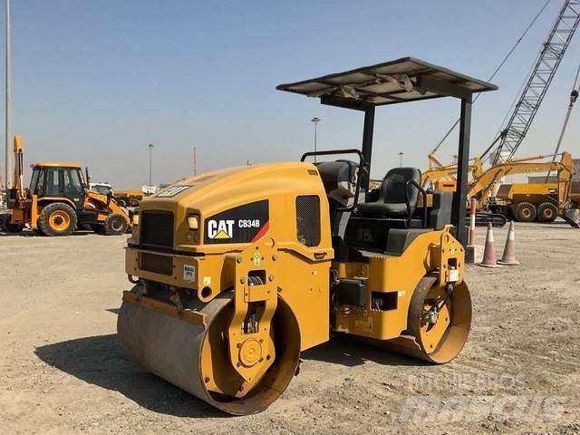 CAT CB34B Tandemové válce