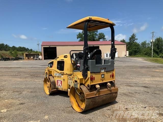 CAT CB36B Tandemové válce