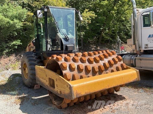 CAT CP56 Tahačové válce