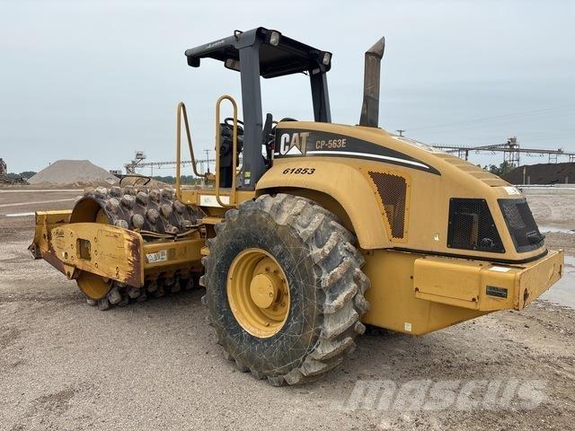 CAT CP563E Tahačové válce