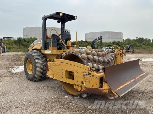 CAT CP563E Tahačové válce