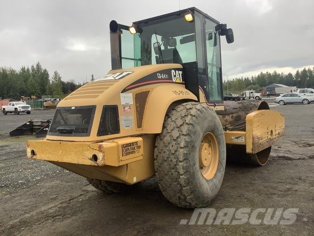 CAT CS-683 Tahačové válce