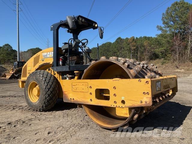 CAT CS56B Tahačové válce