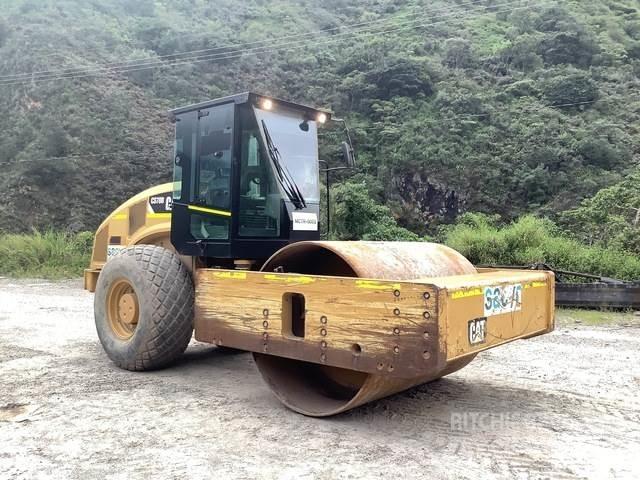CAT CS78B Tahačové válce