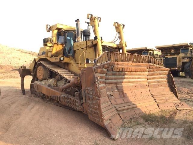 CAT D10R Pásové dozery
