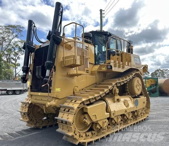 CAT D10T2 Pásové dozery