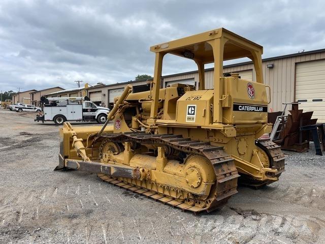 CAT D6D Pásové dozery