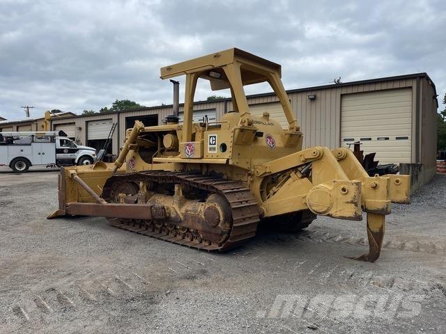 CAT D6D Pásové dozery