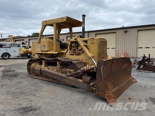 CAT D6D Pásové dozery