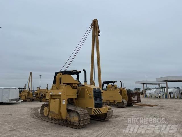 CAT D6k Pokladače potrubí