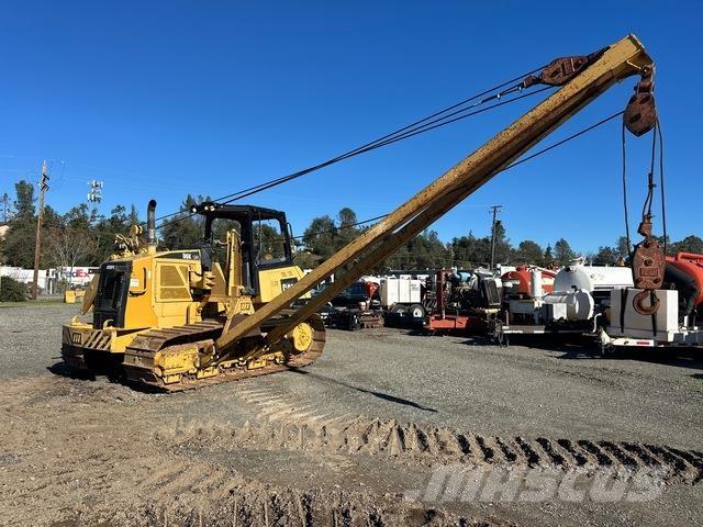 CAT D6K LGP Pokladače potrubí