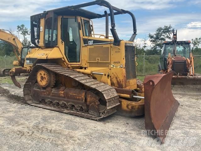 CAT D6N XL Pásové dozery