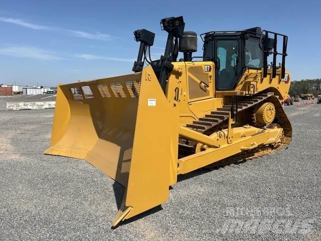 CAT D7 Pásové dozery