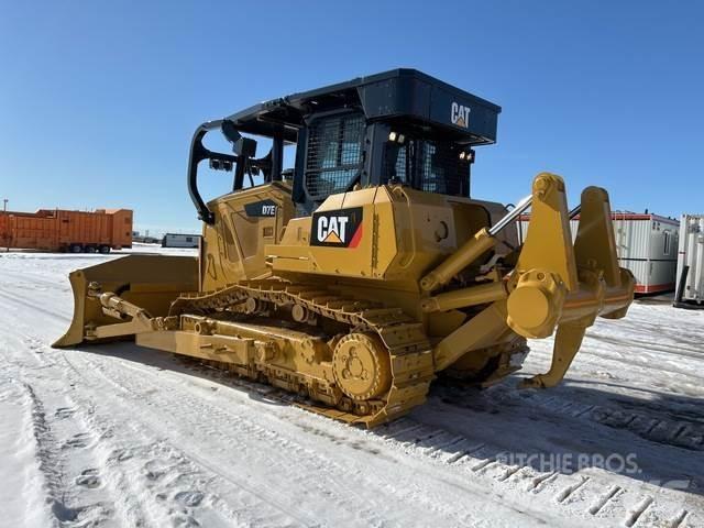 CAT D7E Pásové dozery