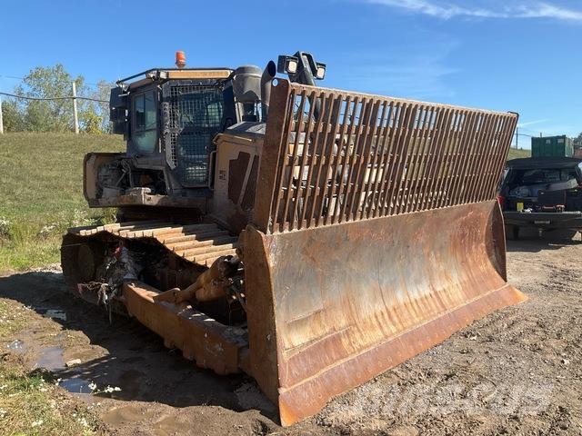 CAT D7E Pásové dozery