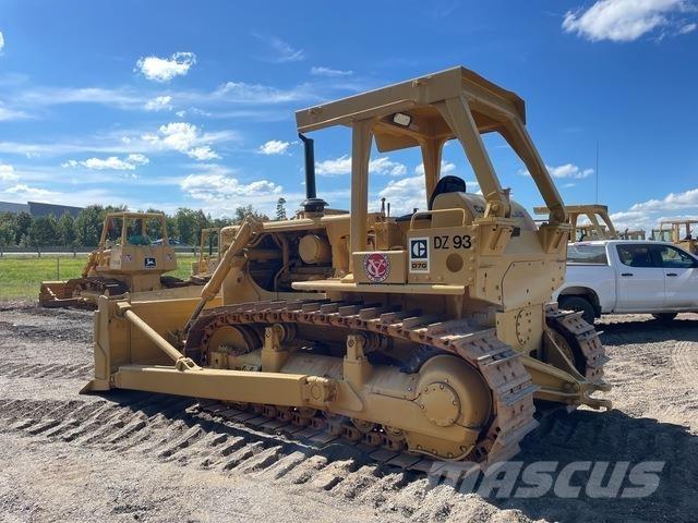 CAT D7G Pásové dozery