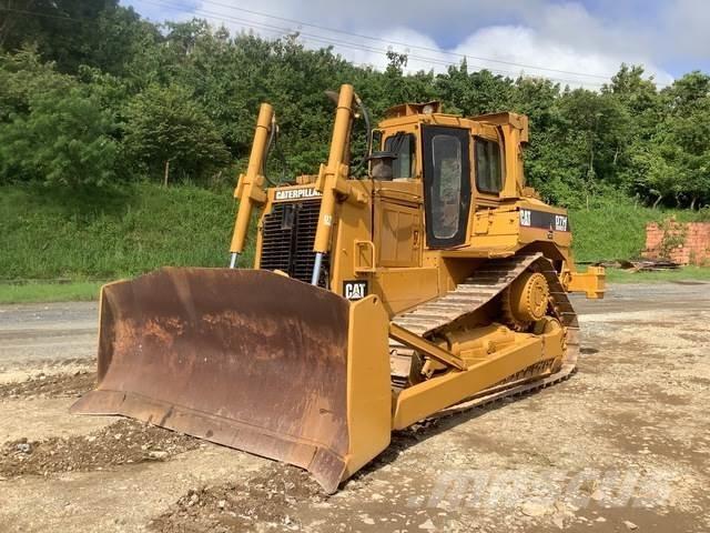 CAT D7H Pásové dozery