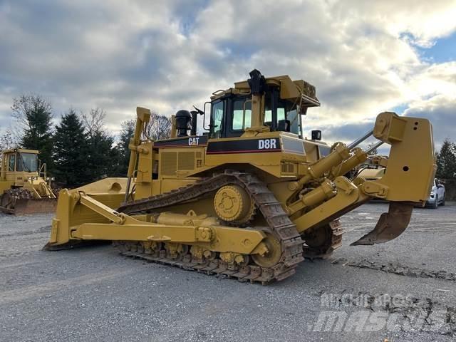 CAT D8R Pásové dozery