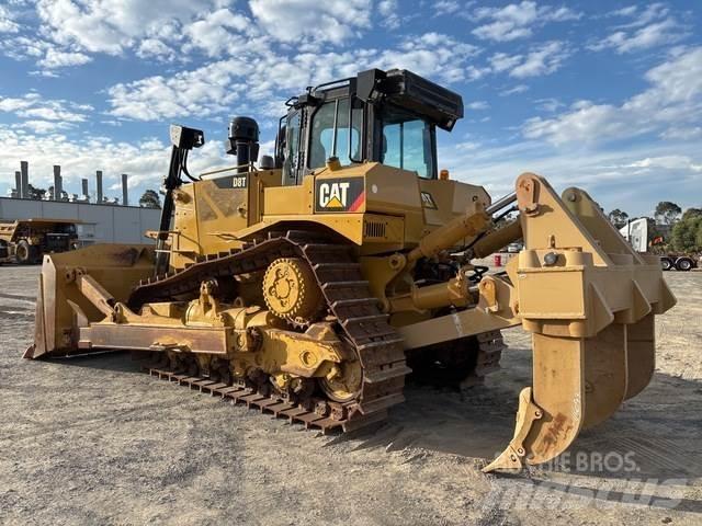 CAT D8T Pásové dozery