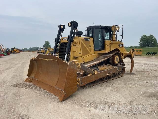 CAT D8T Pásové dozery