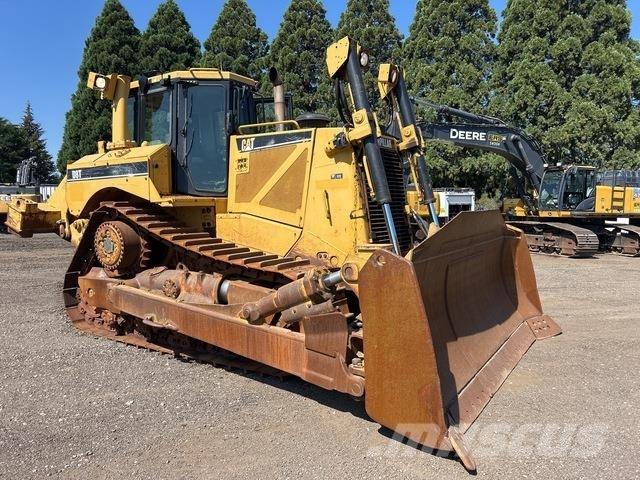 CAT D8T Pásové dozery