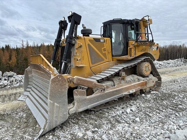 CAT D8T Pásové dozery