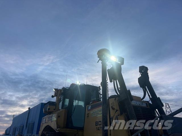 CAT D8T Pásové dozery